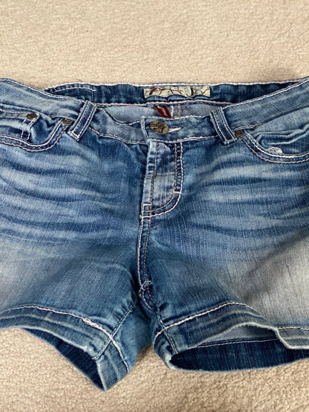 Pre owned medium wash Blue BKE Brand Jean Shorts Size 29